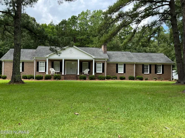 8678 Joe Brown Highway S, Clarendon, NC 28432