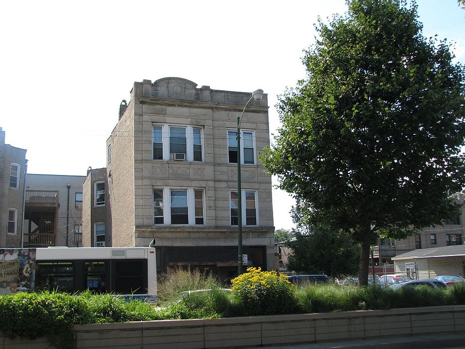 1118 Western Av. 