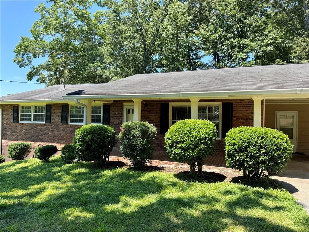4140 Etowah Dr SE, Acworth, GA - View 2