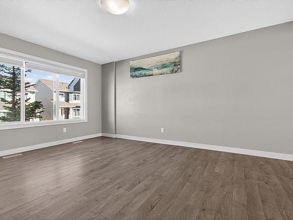 4th image of 4205 30th St NW #33