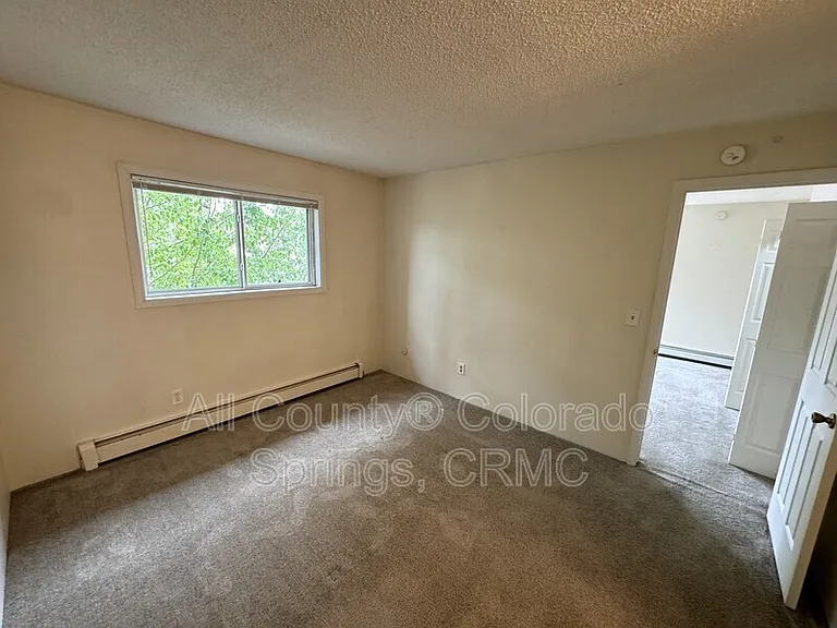 5030 El Camino Dr #4 — Photo 12