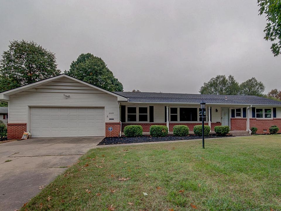 2028 S Cedarbrook Ave, Springfield, MO 65804 Zillow