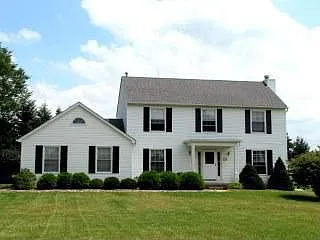 29450 Willow Ln photo 1