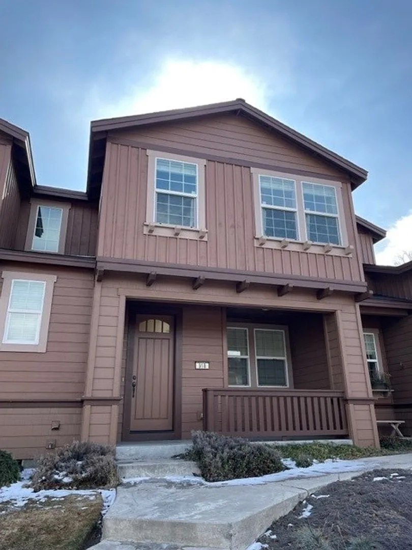 Beautiful Townhome in The Bluffs at the Old Mill District — Photo 1