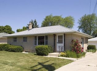 7100 W Tripoli Ave, Milwaukee, WI 53220