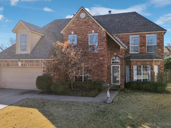 1012 S Willow Ave, Broken Arrow, OK 74012