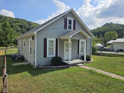 1468 E Main St, Salem, WV, 26426