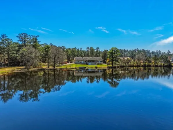 167 Lambert Lake Ests, Box Springs, GA 31801