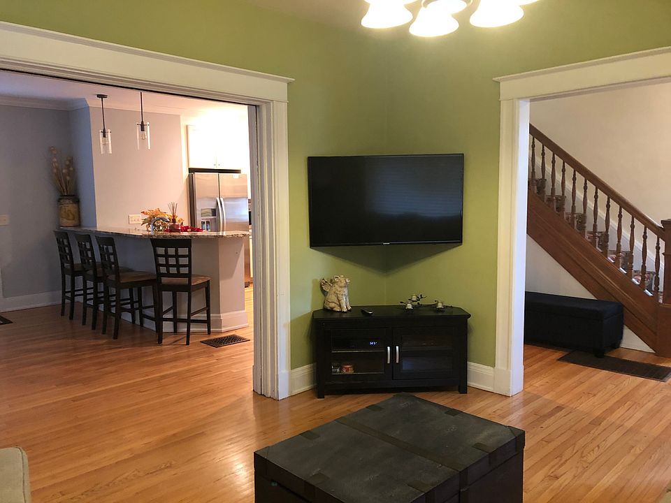 1st image of 3625 Michigan Ave