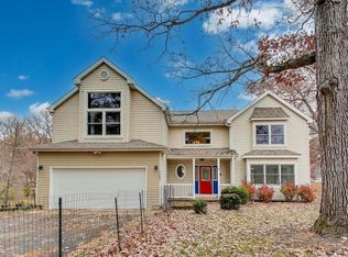 5695 S Park Place Dr, Rochelle, IL 61068