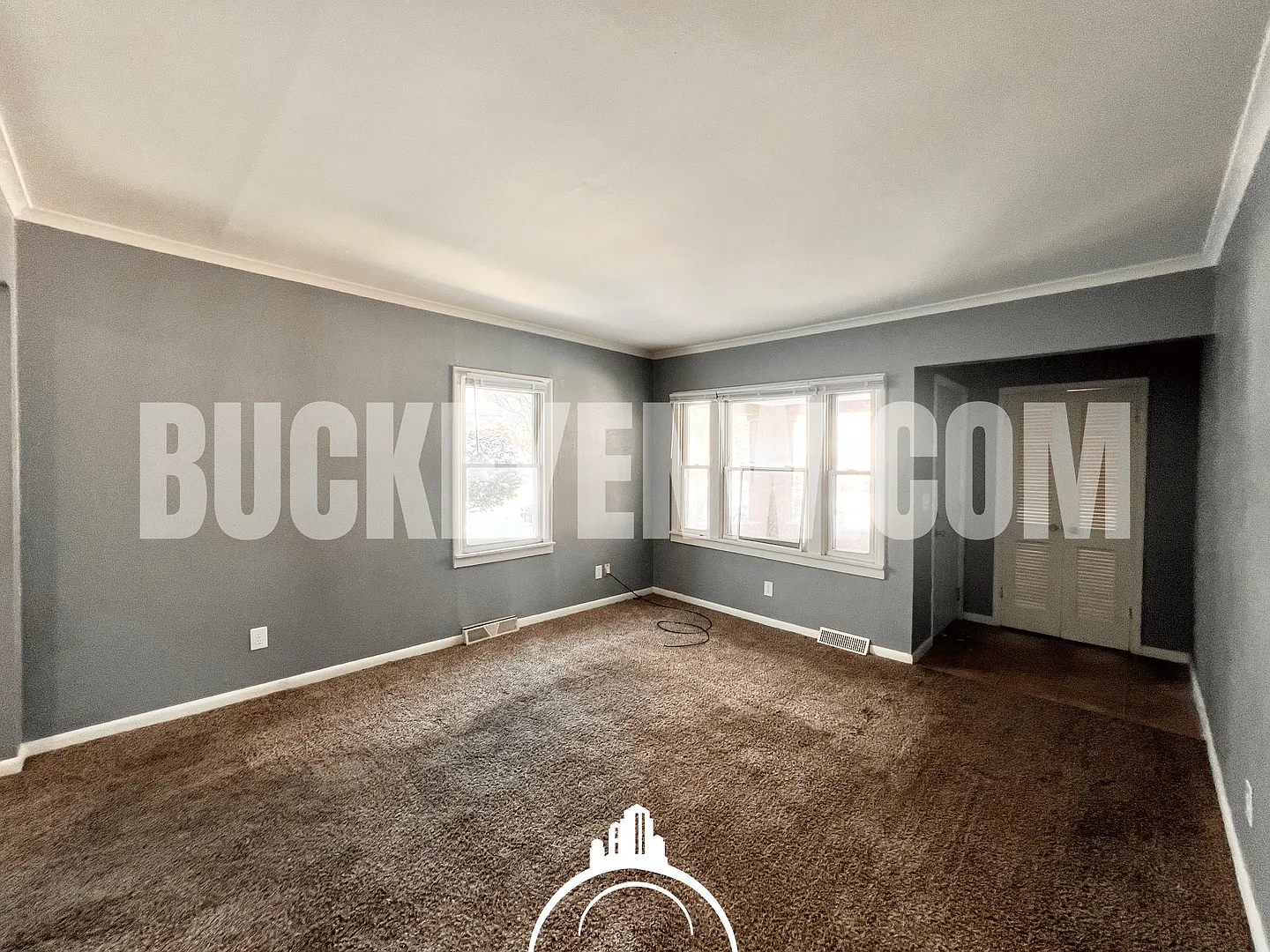 2 Bedroom House — Photo 3