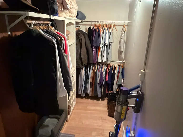 129 College St #4 — Photo 17