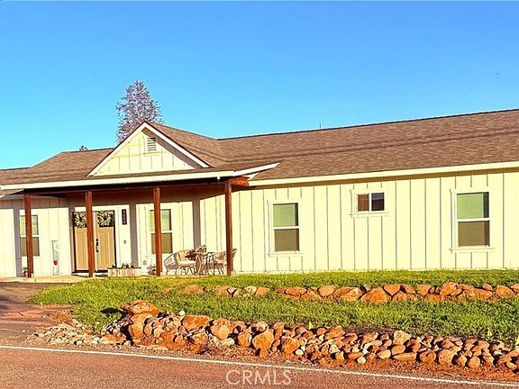 2nd image of 3696 Neal Rd