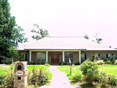1st image of 3805 Yorkshire Dr