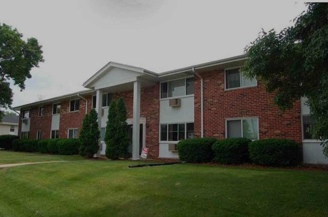 1 bed, $1,095 — Photo 1