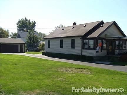 2nd image of 321 Mary Ave