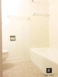 Rented by R New York