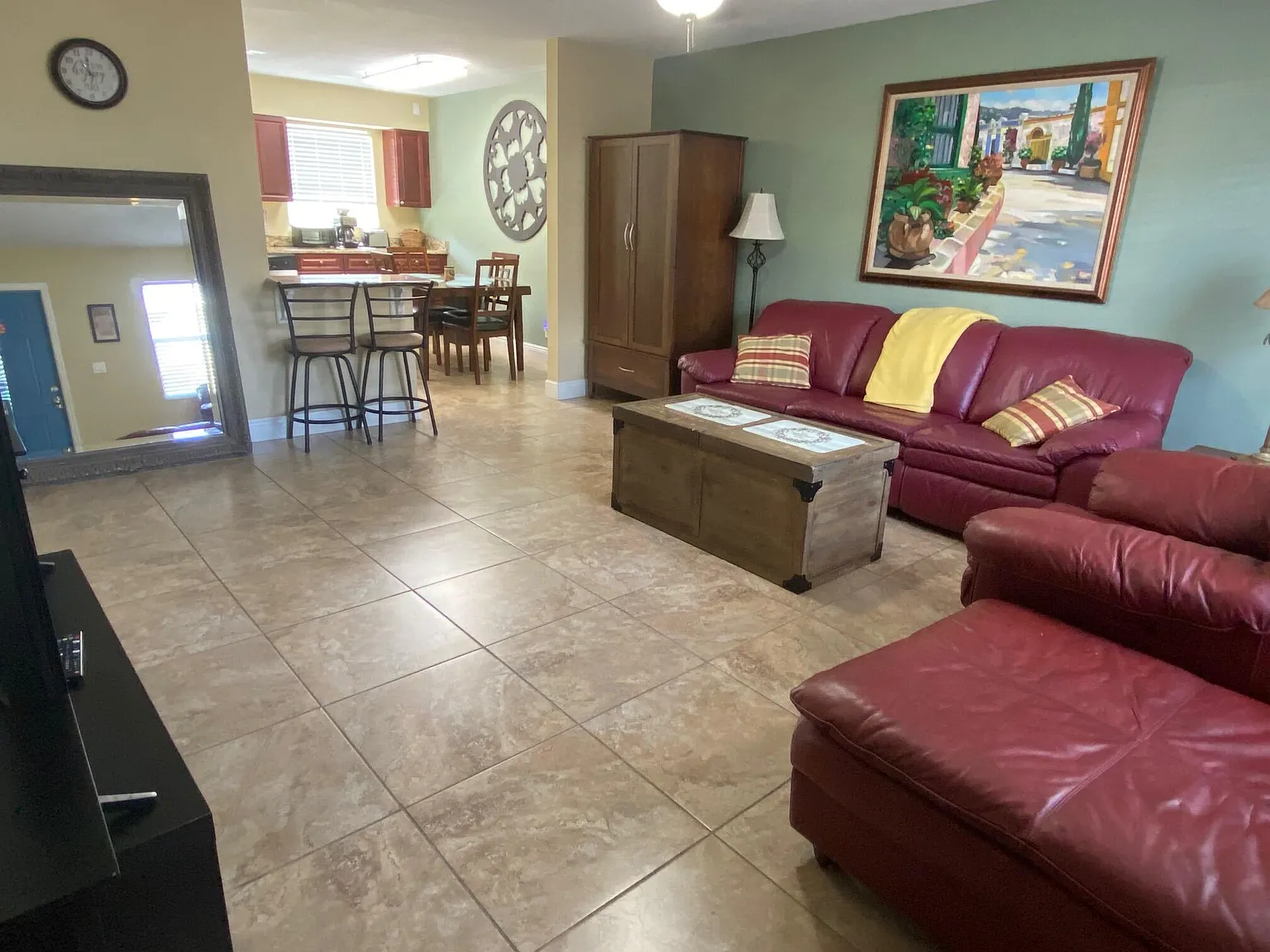 2 bed, 1.5 bath, 1000 sqft, $2,495 — Photo 3