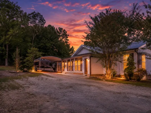202 Tiffany Dr, Easley, SC 29640