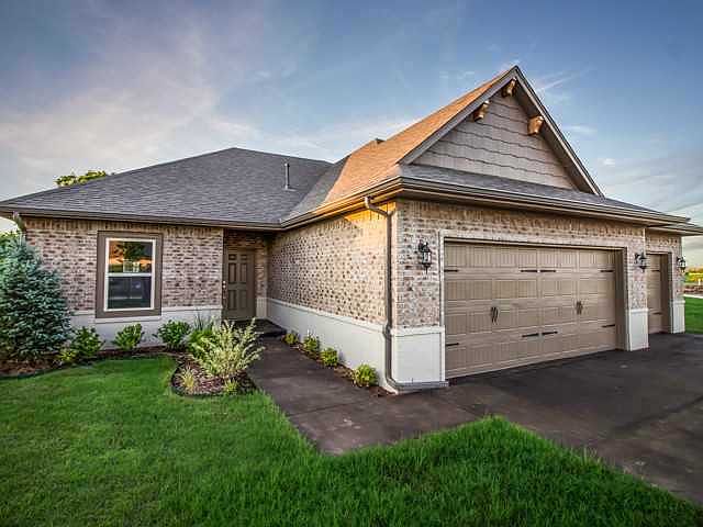 1st image of 5404 Saint James Pl