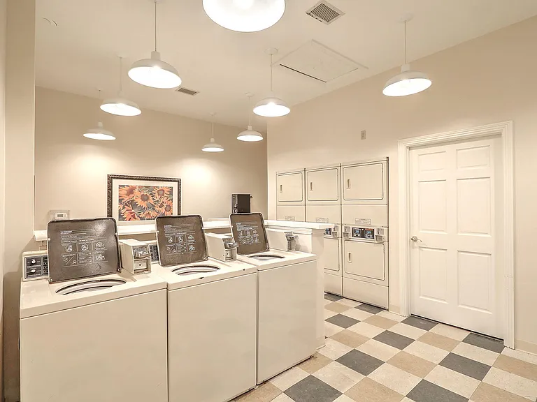 1600 Long Grove Dr #1417 — Photo 27