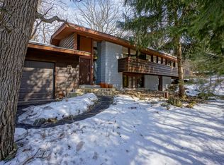 116 N Dylan Rd, Wales, WI 53183