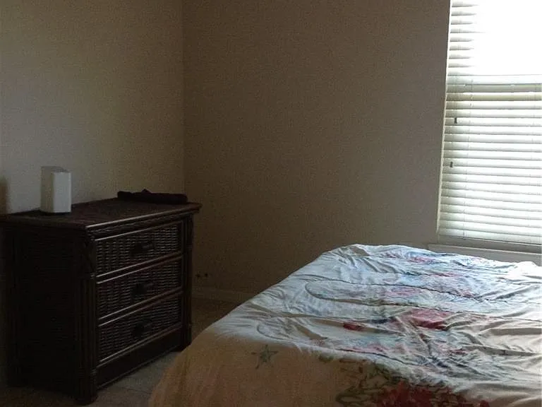 23660 Walden Center Dr #306 — Photo 7