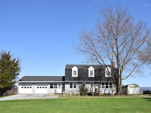 1291 Pearson Road, New Haven, VT 05472