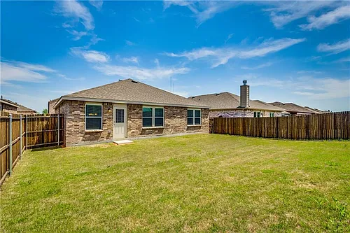 1104 Rivers Creek Ln Photo 1