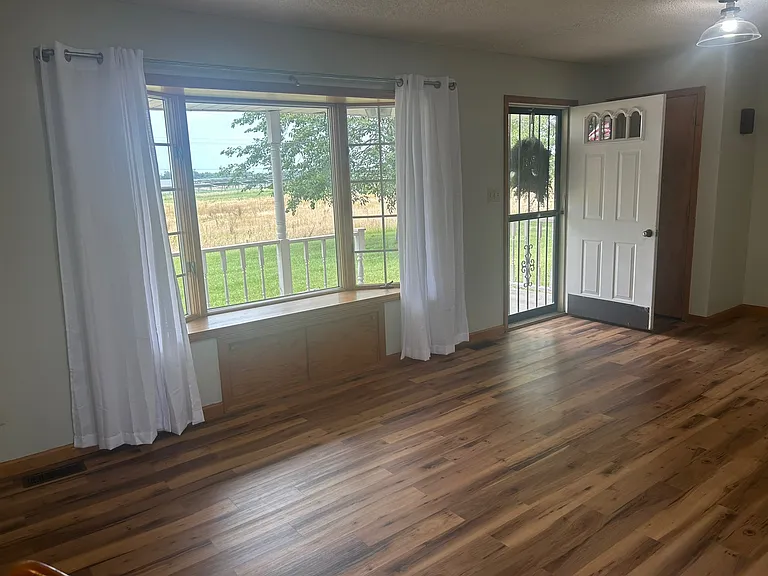 bay window