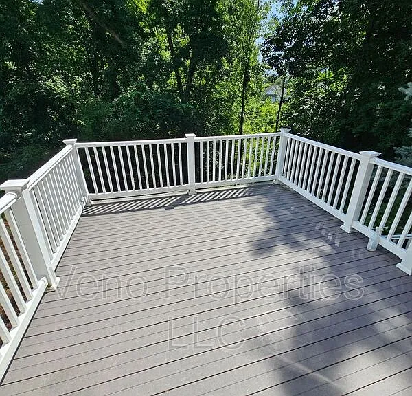 5 Brighton Ct — Photo 31