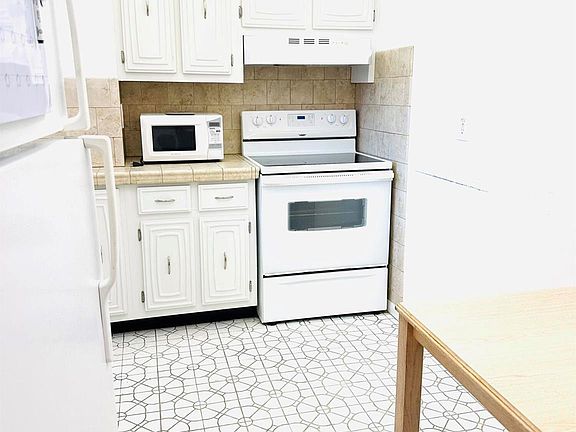 3rd image of 711 Lori Dr APT 307