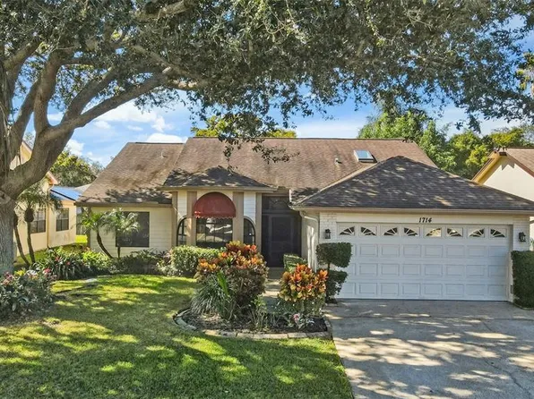 1714 Palomino Dr, Tarpon Springs, FL 34689