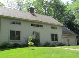 145 E Shore Rd, Swanzey, NH 03446