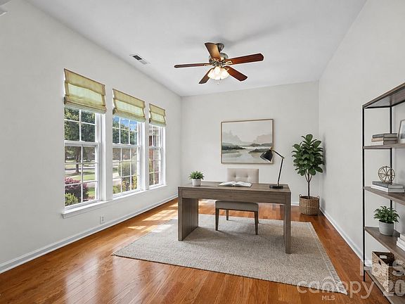 5th image of 37421 Mandrake Ct