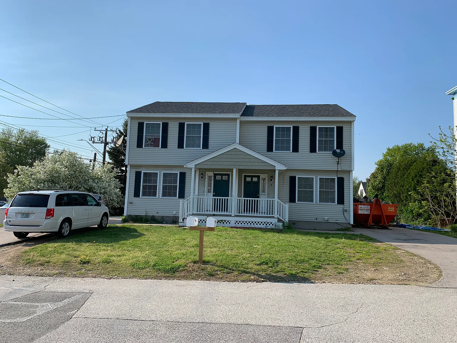 16 Wayland Ave — Photo 4