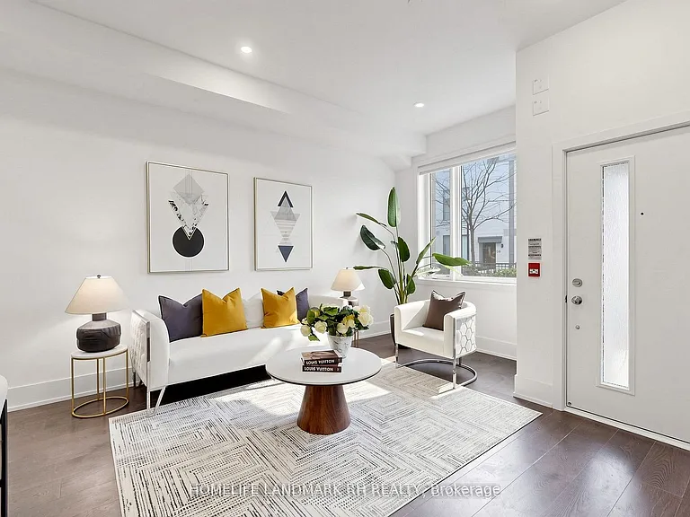 270 Davenport Rd #Townhouse 6 — Photo 7