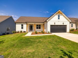 69 Oakhurst Trl, Sharpsburg, GA 30277