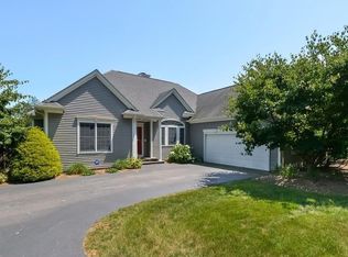 830 E Shore Rd, Jamestown, RI 02835