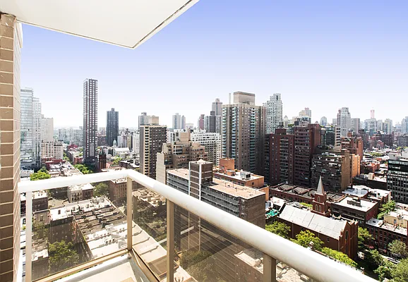 Rented by Compass | media 13