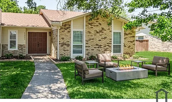 3 bed, 2117 sqft, $3,000 — Photo 2
