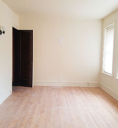 3rd image of 2016 W Berwyn Ave Floor 2