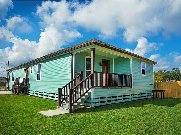 2nd image of 5019 New York Cir