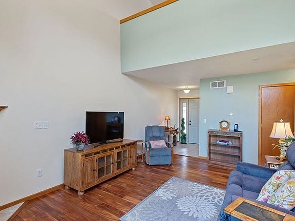 5th image of 2101 Norcor Ave APT 4