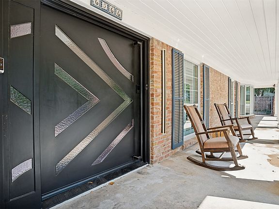 5th image of 6566 Ridgeview Cir