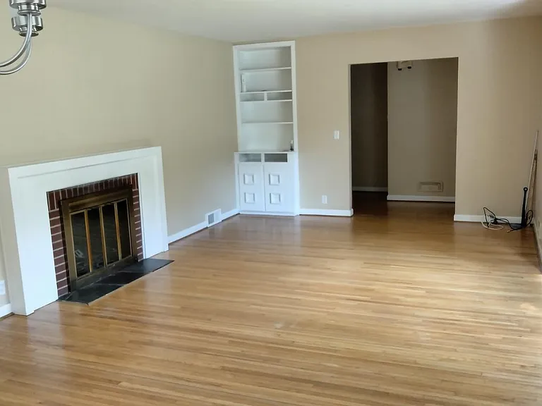 2164 Westfall Rd — Photo 10