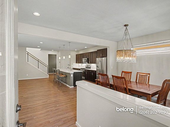 3rd image of 32785 Maple Ave SE