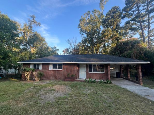 2933 Courtney Rd