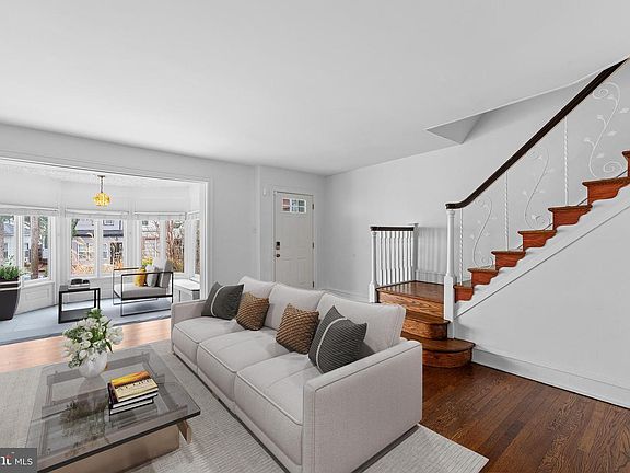 4th image of 6461 Morris Park Rd