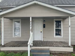 323 N Ash St, Newton, KS 67114